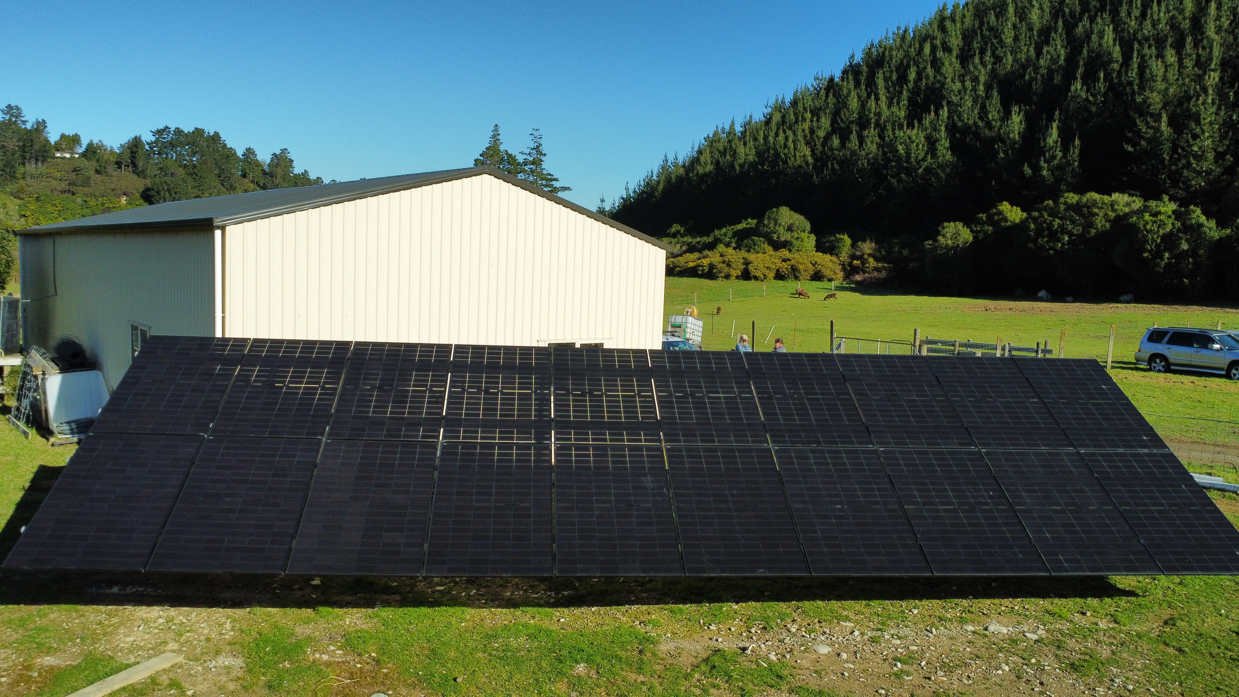Roof solar installation